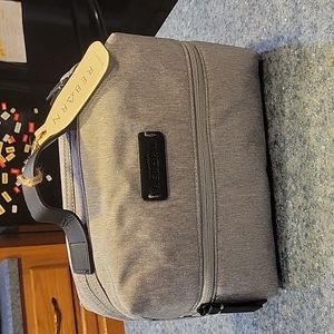 Bugatti Reborn Toiletry Bag